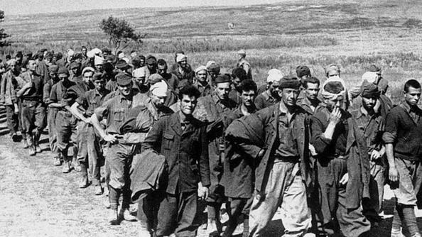 8 Settembre 1943 Il Destino Tragico Di Decine Di Migliaia Di Militari Italiani Di Stanza In Albania Il Corpo Nella Voce